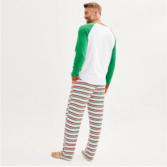 Brand New Men's Papa Elf Top & Bottoms Pajama Set by Cuddl Duds, Size Small, NWT - Picture 2 of 4
